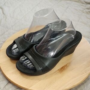 CROCS Women's Black Wedge Sandals Mules Womens 9